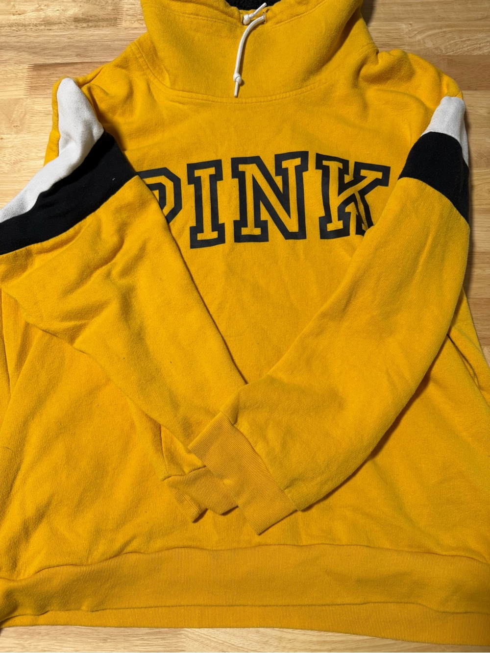 Victoria’s Secret PINK Women’s Large Yellow Cowl Neck Pullover Sweatshirt - Picture 2 of 4